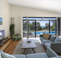 Barefoot Bungalow - Castaways Beach - Holiday Adelaide