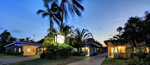 Bargara Gardens Boutique Villas - Holiday Adelaide 0