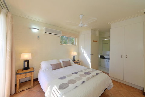 Bargara Shoreline Apartments - Holiday Adelaide 2