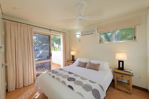 Bargara Shoreline Apartments - Holiday Adelaide 1