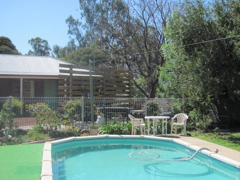 Barham Colonial Motel - Holiday Adelaide 1