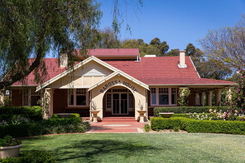 Barossa House - Holiday Adelaide 0