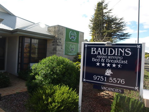 Baudins Of Busselton Bed And Breakfast - Holiday Adelaide 1