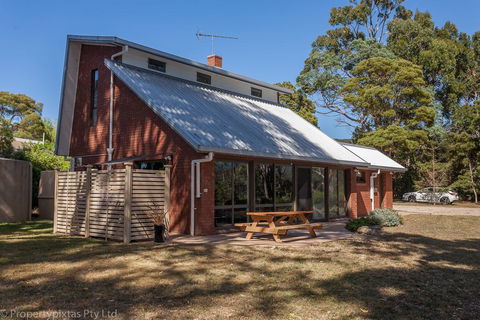 Bay Retreat Port Arthur - Holiday Adelaide 0