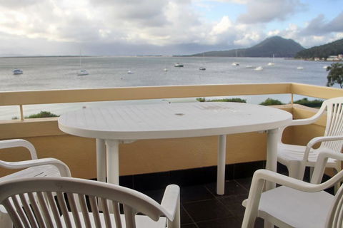 Bay Village Unit 20, 47 Shoal Bay Road - Holiday Adelaide 0