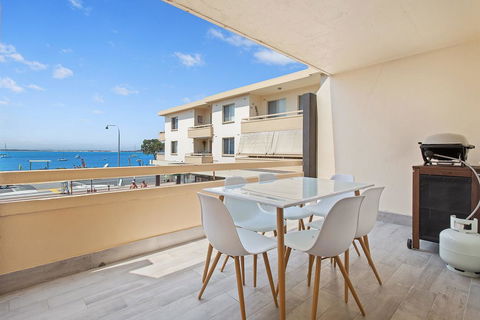 Bay Village, Unit 11/47 Shoal Bay Road - Holiday Adelaide 3