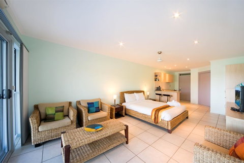 Baybliss Apartments Studio 2 - Holiday Adelaide 1