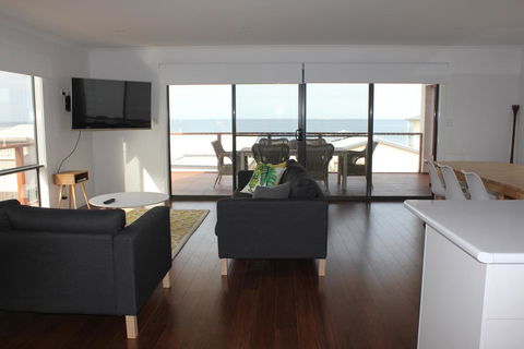 Beach House At Arno - Holiday Adelaide 2