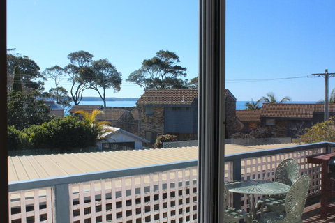 Beach Shack On Calton - Holiday Adelaide 3