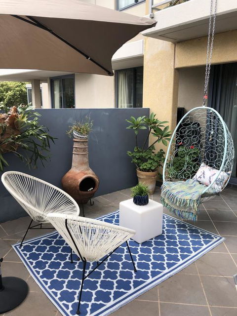 Beach Side Ocean Burleigh Heads 3 Bedroom Family Accomodation - Holiday Adelaide 2