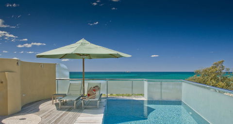 Beach Suites - Holiday Adelaide 0