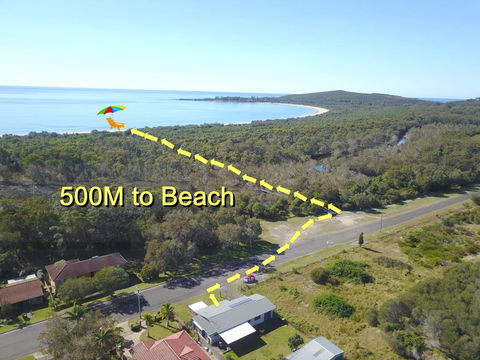 Beachcomber At South West Rocks (Pet Friendly) - Holiday Adelaide 0