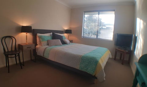 Beachfields Guest House Busselton - Holiday Adelaide 1