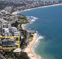Beachfront Mooloolaba Apartment - Holiday Adelaide