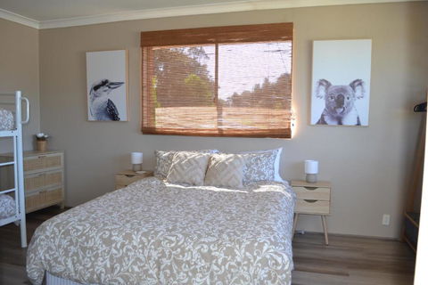 Rio Rita Ocean View Apartments - Holiday Adelaide 0