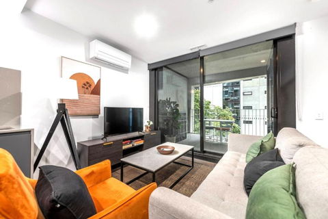 Reid City Escape Modern Stay In ACT - Holiday Adelaide 1