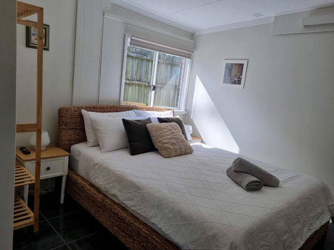 Redcliffe Homestay - Holiday Adelaide 1
