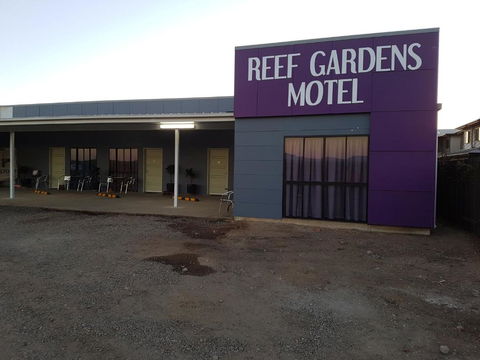 Reef Gardens Motel - Holiday Adelaide 2