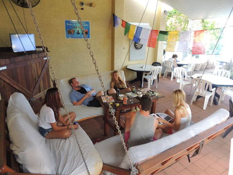 Reef Lodge Backpackers - Holiday Adelaide 3