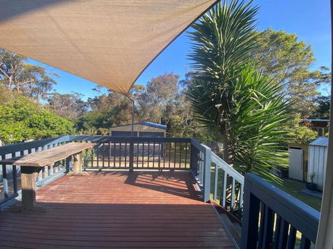 Reel & Relax: 3BR Beach House - Fish, Swim, Surf - Holiday Adelaide 1