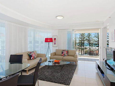 Reflections Tower 2 Unit 401 - Holiday Adelaide 1