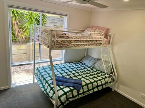 Relax And Reconnect At MaluaBay - Holiday Adelaide 3