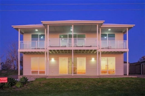 Relax At 36 - Holiday Adelaide 0
