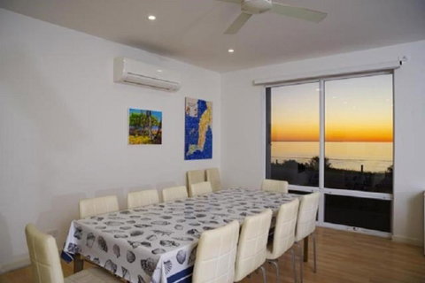 Relax At 36 - Holiday Adelaide 3