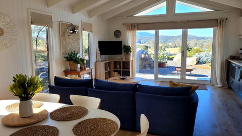 Relax At Rowdygoose Farm - Holiday Adelaide 1