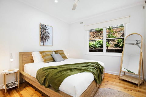 Relaxing 3BR Beachside Haven Grange - Holiday Adelaide 3