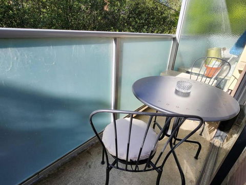 Retro Rose St Kilda Mansions - Holiday Adelaide 2