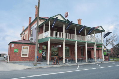 Riverina Hotel - Holiday Adelaide 0