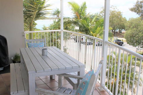 Rivershores - Holiday Adelaide 1