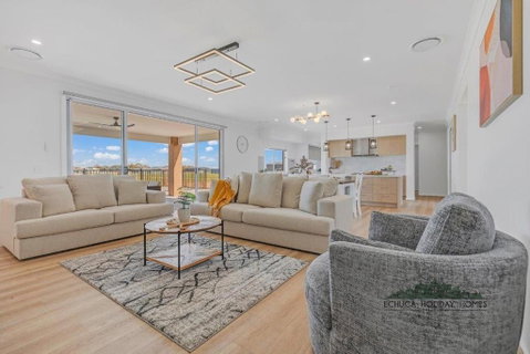 Riverside Meadows - Holiday Adelaide 2