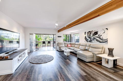 Riverside Noosa Sanctuary, Steps To Gympie Terrace - Holiday Adelaide 3