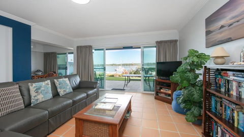 Riverview Apartment 2 Block 2 - Holiday Adelaide 3