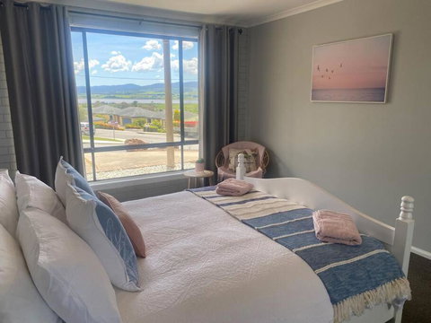 Riverview Apartment - Holiday Adelaide 3