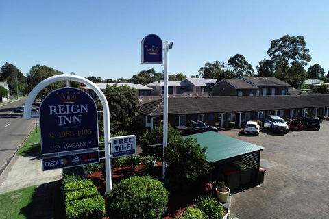 Reign Inn Newcastle - Holiday Adelaide 0
