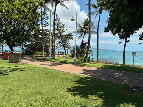 Residential Two-bedroom Unit On The Strand, Self-check In, Wi-fi - Holiday Adelaide 1