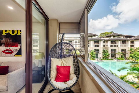 Rose At Temple Palm Cove - A Poolside Paradise - Holiday Adelaide 1