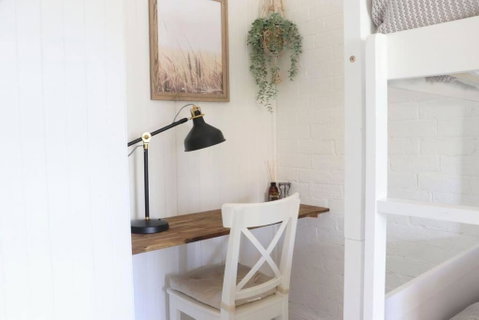 Rustic Chic 200 Metres From CBD - Holiday Adelaide 2