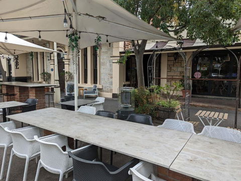 Rob Roy Room 1 - Holiday Adelaide 1