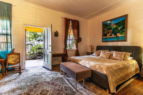 Robbie Burns Hotel Wyndham - Holiday Adelaide 0