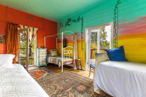 Robbie Burns Hotel Wyndham - Holiday Adelaide 1