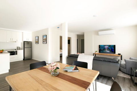 Rocky Valley Luxury Apartments - Holiday Adelaide 0