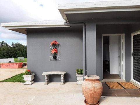 Room In Guest Room - Cozy Room With Separate Entrance And Ensuit Bathroom - Holiday Adelaide 1