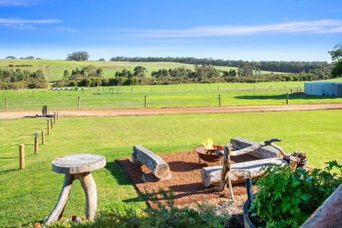 Rosa Glen Retreat - Margaret River - Holiday Adelaide 1