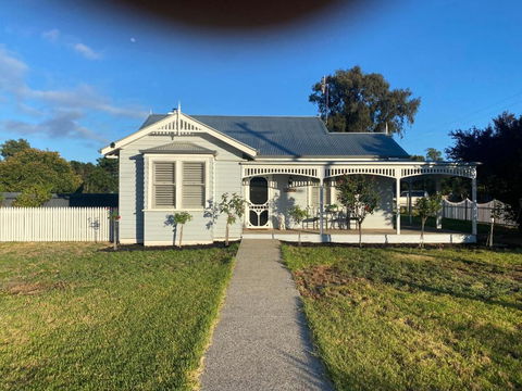 Rose Gold Cottage - Holiday Adelaide 1