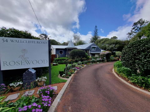 Rosewood Guesthouse - Holiday Adelaide 0