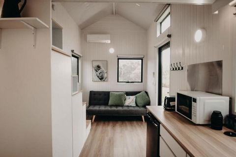 Rosewood Mac By Tiny Away - Holiday Adelaide 1